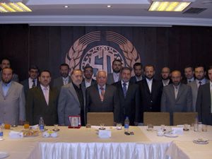 Vefakâr din adamlarına anlamlı kutlama
