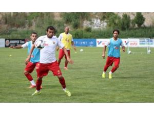 Avusturya'da Kam Yapan Eskişehirspor, Pinto Transferini Yalanladı