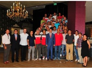 Çocuk Futbolu Gelişim Semineri, İstanbul'da Başladı