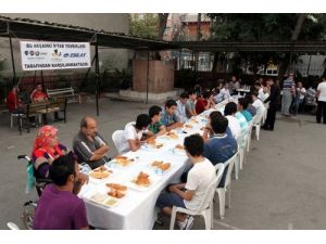 Yıldırımhan Mezunlar Derneği'nde İhtiyaç Sahiplerine İftar