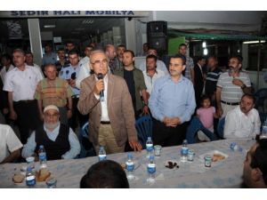 İlyasköy Mahallesi'ndeki İftarda Devlet-millet Kaynaşması Yaşandı