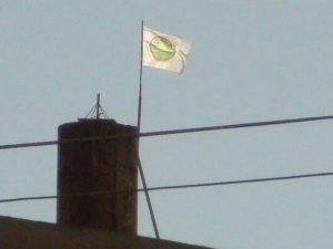 Sınıra çekilen bayrakla ilgili bomba iddia