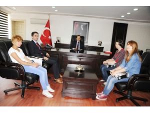 Vali Kalkan'dan Başarılı Öğrencilere Ödül