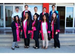 Özel Merter Anadolu Lisesi İlk Mezunlarından Yüzde 100 Yerleştirme Başarısı