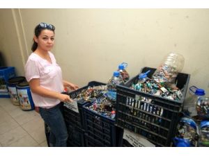 Karabağlar’da Altı Ayda 1 Ton Atık Pil Toplandı