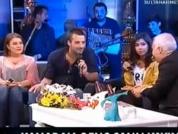 François canlı yayında Müslüman oldu