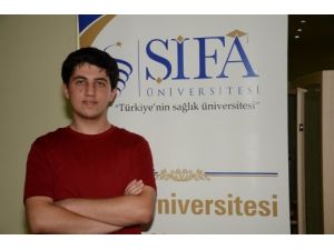 Şifa Üniversitesi'nde Gelenek Bozulmadı