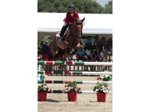 Binicilik Avrupa Şampiyonası'nda Emir Koçak, Onuncu Geldi