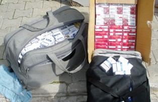 2 bin 190 paket kaçak sigara ele geçirildi