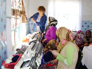 Ladik'de kadınlara yönelik kurslar açıldı