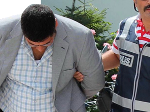 "Zekat dağıtıyoruz" diyerek dolandırıcılık yaptılar