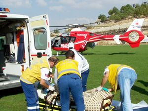Hamile kadın hava ambulansı ile Konya'ya sevk edildi