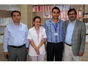 Boğulmak Üzereyken Kurtarılan Genç, Hayata Tutundu