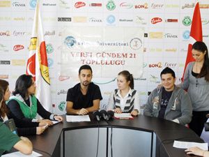 Öğrencilerden bilgilendirme kampanyası