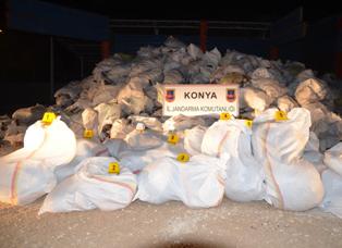 Konya'da 309 kilo esrar ele geçirildi