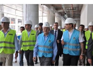 Bakan Yıldırım, İstanbul Büyükşehir Belediyesi İçin Göz Kırpmadığını Söyledi