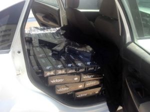 Polisten Kaçıp Kaza Yapan Araçtan Kaçak Sigara Çıktı