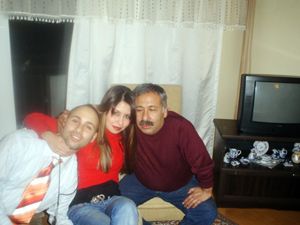 Kazada kaybettiği babası için e-posta attı