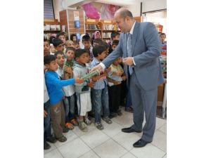 Nt, Hayırseverlerin Yardımıyla 5 Yılda 10 Bin Kur'an-ı Kerim Dağıttı