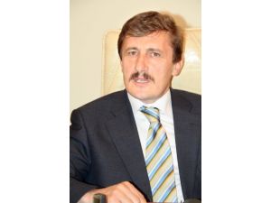 Rektör Çapoğlu: Erzincan Üniversitesi Çağdaşlarından Daha Önde