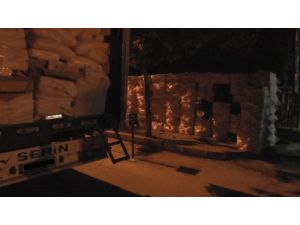 Tır Dorsesinde 35 Bin 980 Paket Kaçak Sigara Ele Geçirildi