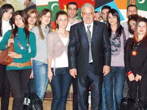 Öğrenciler, Rektör Okudan’ı ziyaret etti