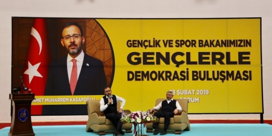 "Türkiye’de demokrasi batıdan daha ileride”