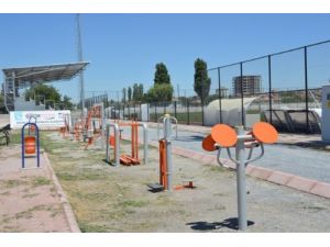 Argıncık Stadı'nın Çevre Düzenlemesi Yapılıyor