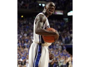 Luka Bogdanovic Ve Ramel Bradley Türk Telekom'a İmza Attı