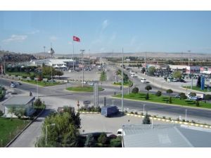 Yolların Kesiştiği Afyonkarahisar'da Esnaf, Bayramı Bekliyor