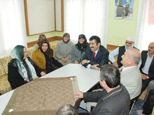 Vali Aydın Nezih Doğan şehit ailelerin ziyaret etti