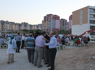 Okkalar İnşaat'dan iftar yemeği