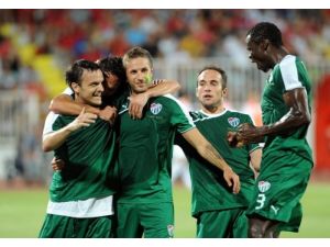 Bursasporlu Futbolcular Turdan Emin