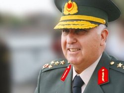 Necdet Özel'in koltuğuna aday 3 komutan