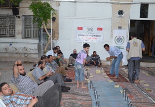 AYDER Suriye'de iftarda