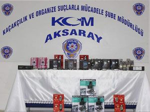 Aksaray'da kaçak cep telefonu ele geçirildi