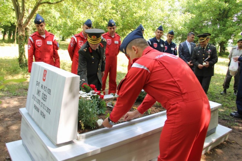 Şehit Pilot Ümit Özer unutulmadı