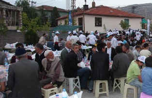 Başkan Altay, Tepeket ile iftarda buluştu