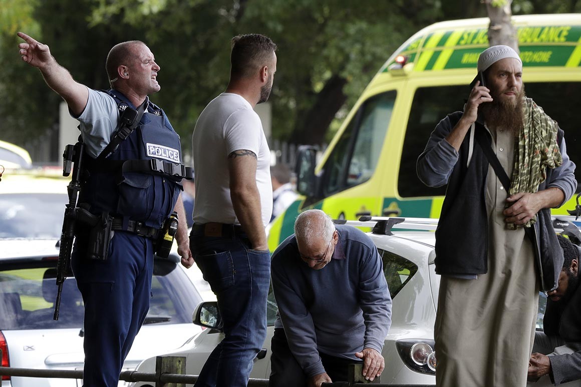 Yeni Zelanda'da iki camiye saldırı