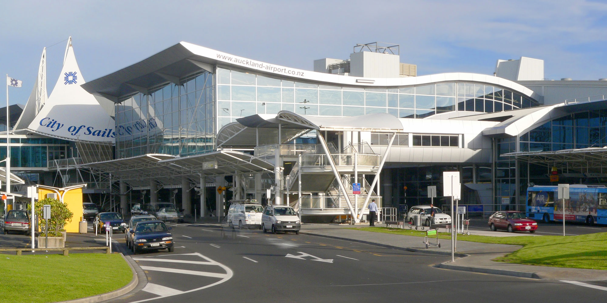 Yeni Zelanda'da havalimanı kapatıldı