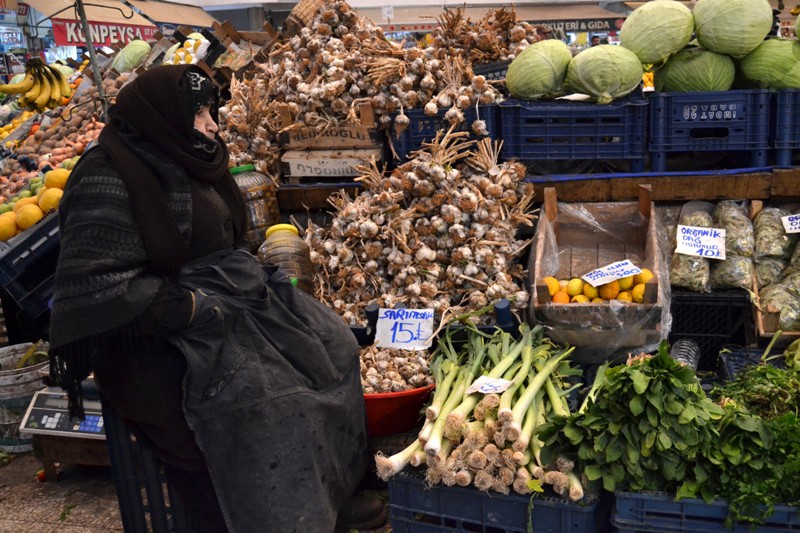 ‘Marketler çoğaldı  pazarın tadı kaçtı’