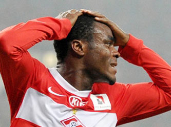 Spartak Moskova'dan Fenerbahçe'ye Emenike resti