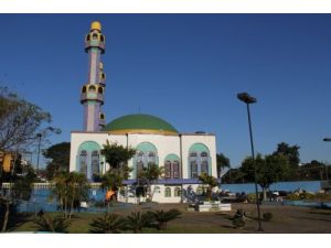 Bir Avuç Brezilyalı Müslüman Ramazan Coşkusunu Ortak Yaşıyor