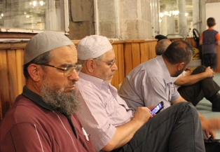 'İslam, ibadetten ibaret değildir'