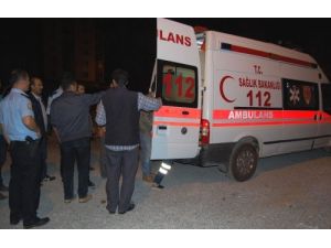 Psikolojik Sorunları Olan Şahsın İntihar Girişimini Polis Engelledi