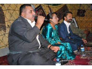Hakkari'de Dengbejler Gecesi