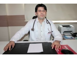 'Bayramda Yemeğe Aşırı Yüklenmek Kalp Krizine Neden Olabilir'