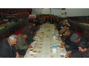 Cemevindeki İftar Kaynaştırdı