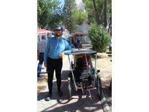 Görme Engelli Fransız, Bisikletiyle Dünya Turunda