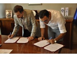 Uşak Üniversitesi İle Uşak Sportif Arasında Protokol İmzalandı